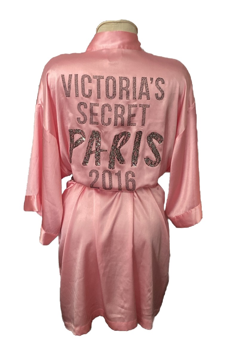 Victoria's Secret 1 SZ '16 Paris Fashion Show DiamanteLogo Victoria's Secret 1 SZ '16 Paris Fashion Show DiamanteLogo