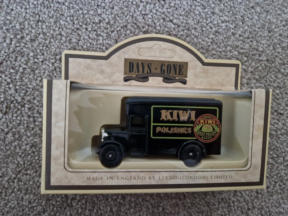 LLEDO DAYS GONE CLASSIC KIWI POLISHES 1934 DENNIS PARCELS VAN REF 16006 - Photo 2/2