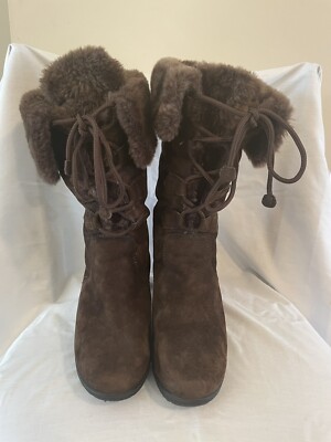 I KHOMBU Womans BROWN SUEDE WINTER  Boots Size 6 M Fur Lined Lace Up EUC