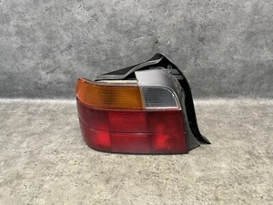 BMW 3 E36 Compact Rücklicht Rückleuchte links #22900