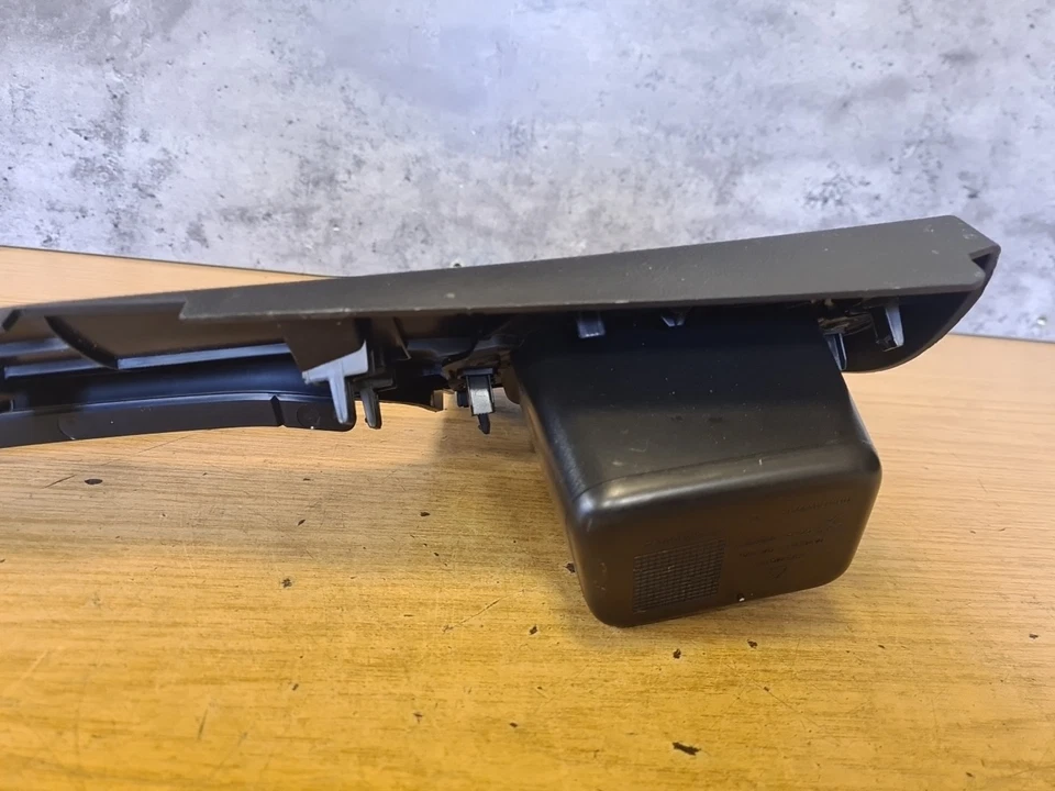 2024 PEUGEOT 208 MK2 FL LOWER STEERING WHEEL DASHBOARD TRIM 9823468280 - Image 3 of 4