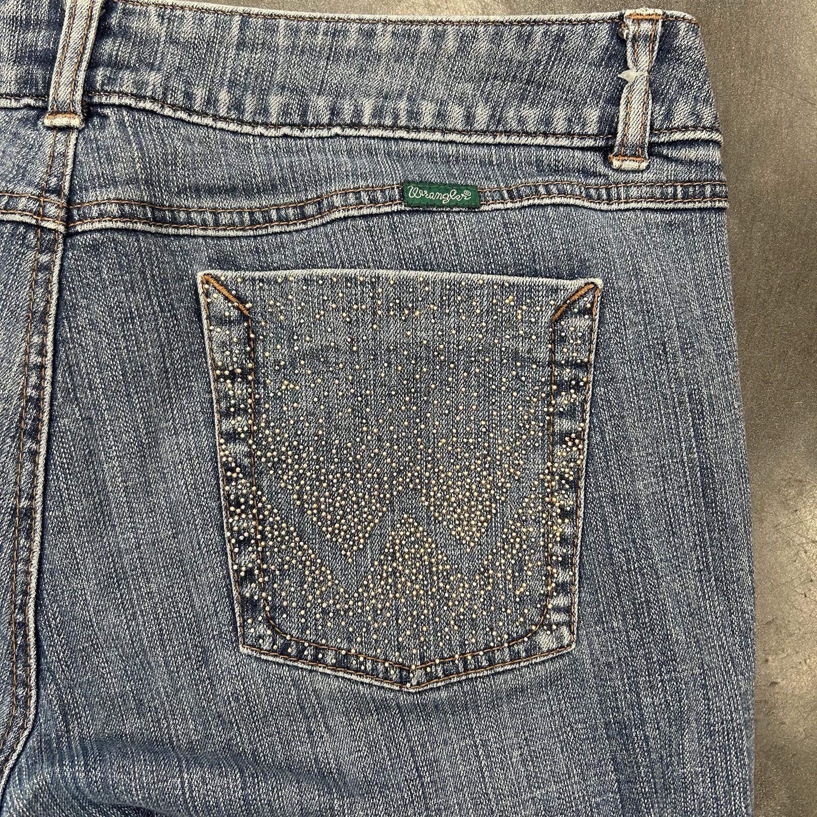 Wrangler Women's High Rise Green Label 13 Straight Leg Jeans Size 13 x 34 thumbnail 4