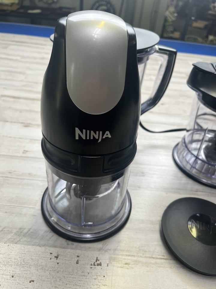 Black Ninja Master Prep Professional Blender / Food Processor QB1005