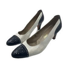 Vintage Ferragamo Oxford Toe Heels - 10 AAAA - White Leather Pumps Extra Narrow