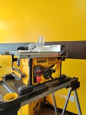 DEWALT DWE7485 8-1/4" Corded Electric Jobsite Table Saw ( saw only)