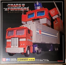 Takara Tomy Transformers Masterpiece MP-4 Cybertron Commander Convoy Figure