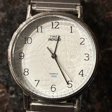 Women s Timex Indiglo watch CR2016 CELL WR 30M Stainless Band - Untested