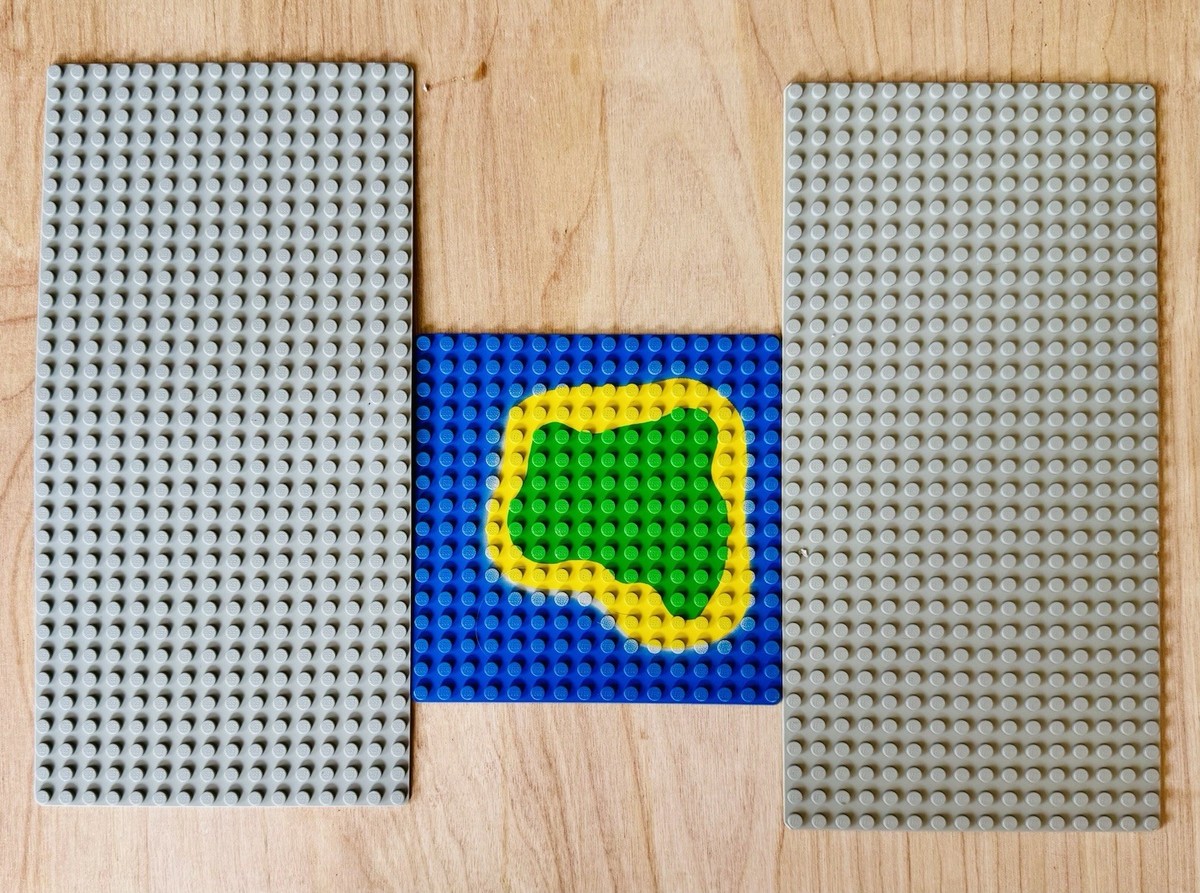 LEGO Vintage Baseplate Lot of Plates Grey 16x32 and See/ Island