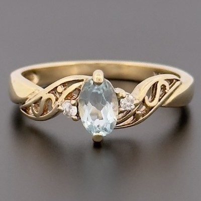 Ring 9 kt Gelbgold Blautopas & Diamant drei Steine Größe N gepunzt
