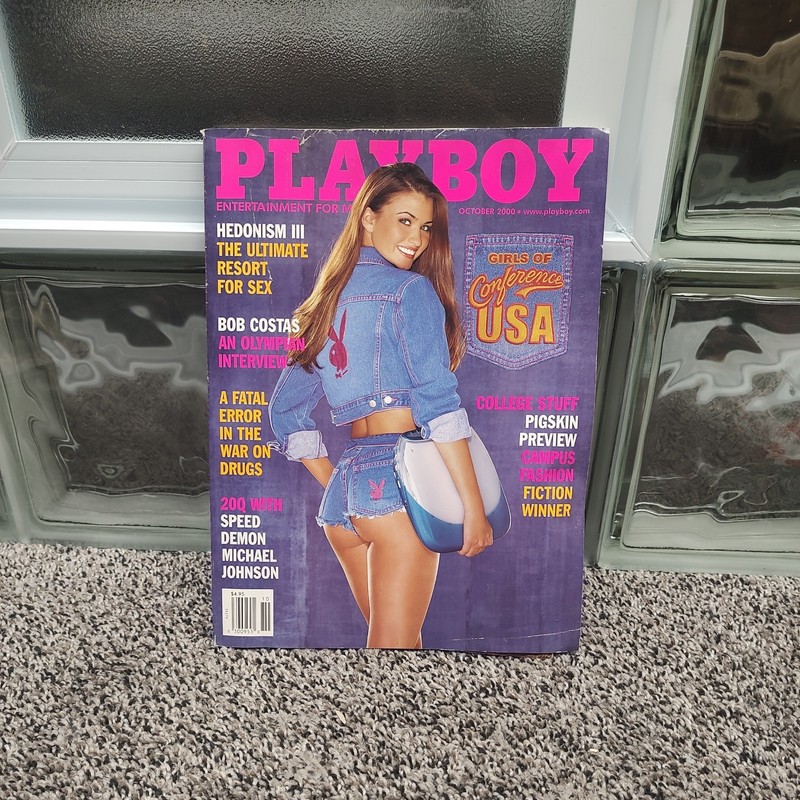 Playboy Magazine Oct 2000 Cover Lauren Michelle Hill Playmate: Nichole Van Croft