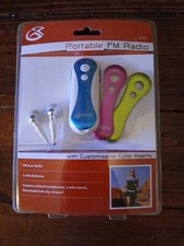 New GPX R1007 - Portable FM-Scan Radio w/ Interchangeable Faceplates  Earbuds