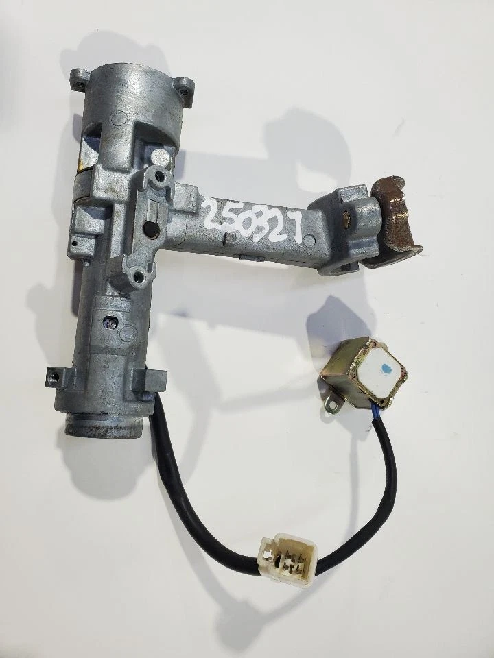1995 2004 Toyota Tacoma Base OEM Ignition Switch Without Key — 第 3/4 张图片