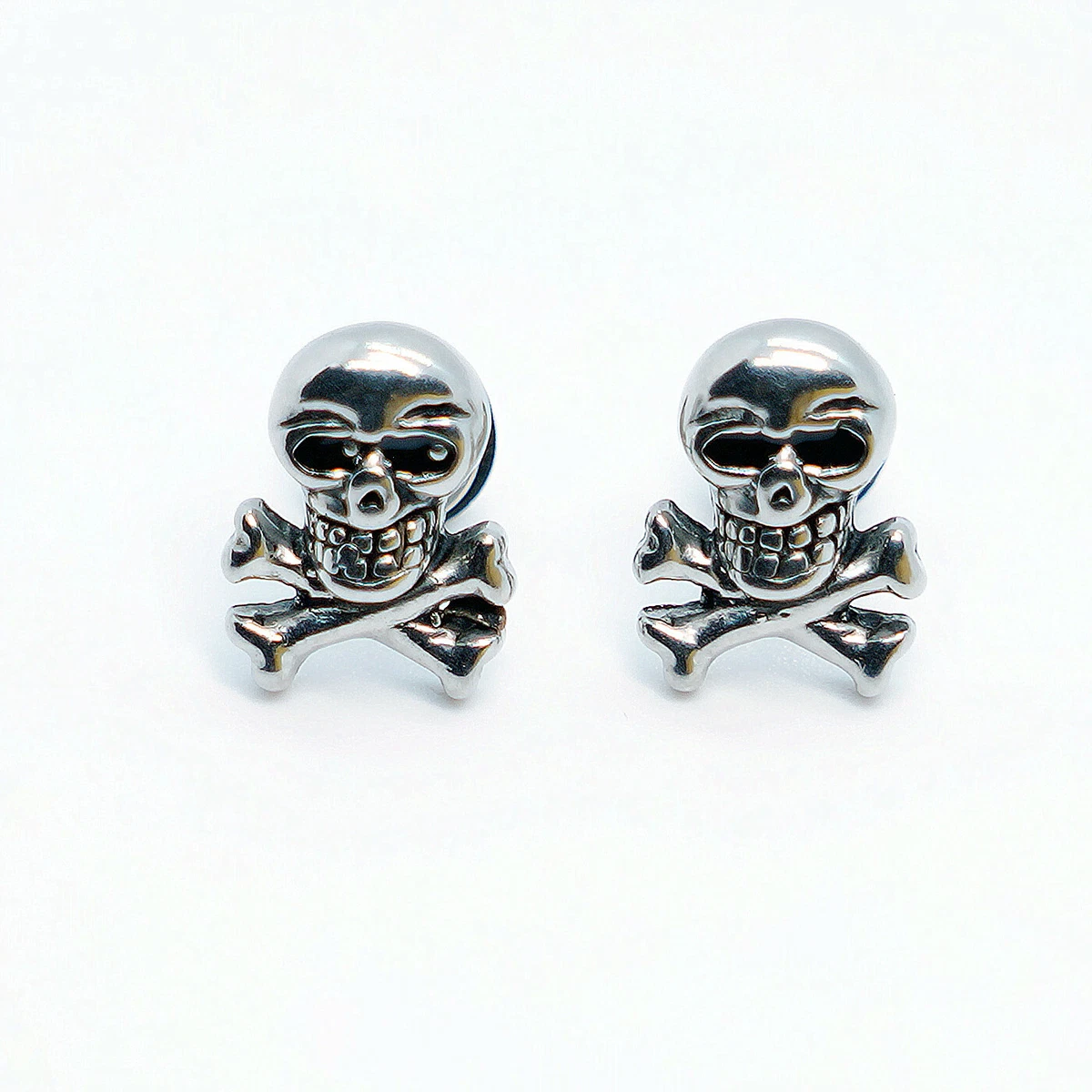 Skull 2024 cross earrings