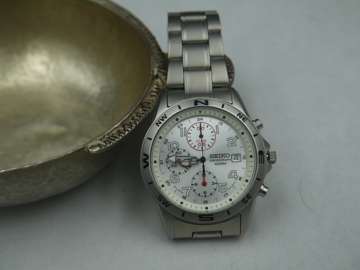 SEIKO Chronograph 100m Dive Watch White&Red - Chrono 7T92