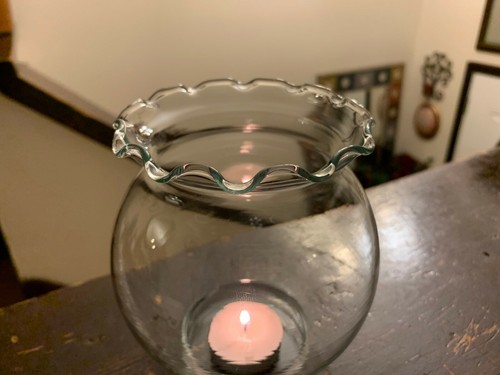 Vintage Indiana Glass Ruffled Top Round Shaped Ivy Clear Glass Bowls Lots of 11 - Picture 6 of 6