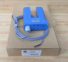 Allen Bradley 871S-D20NP30-E2 Proximity Sensor 871SD20NP30E2