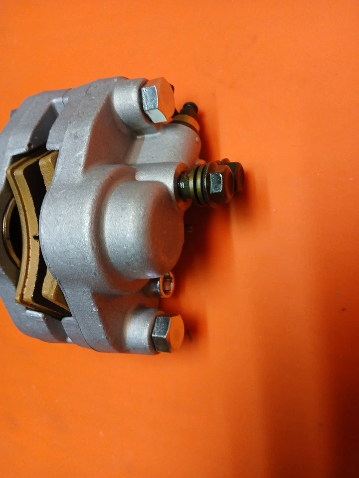 Unknown Brand Brake Caliper With Pads - Image 2 of 4