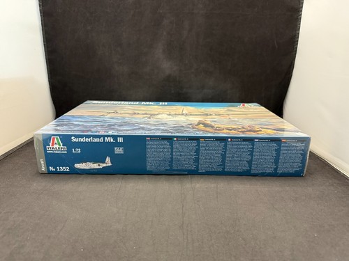 Italeri Sunderland Mk. 111 Seaplane 1:72 Scale Plastic Model Kit 1352 - Picture 2 of 7