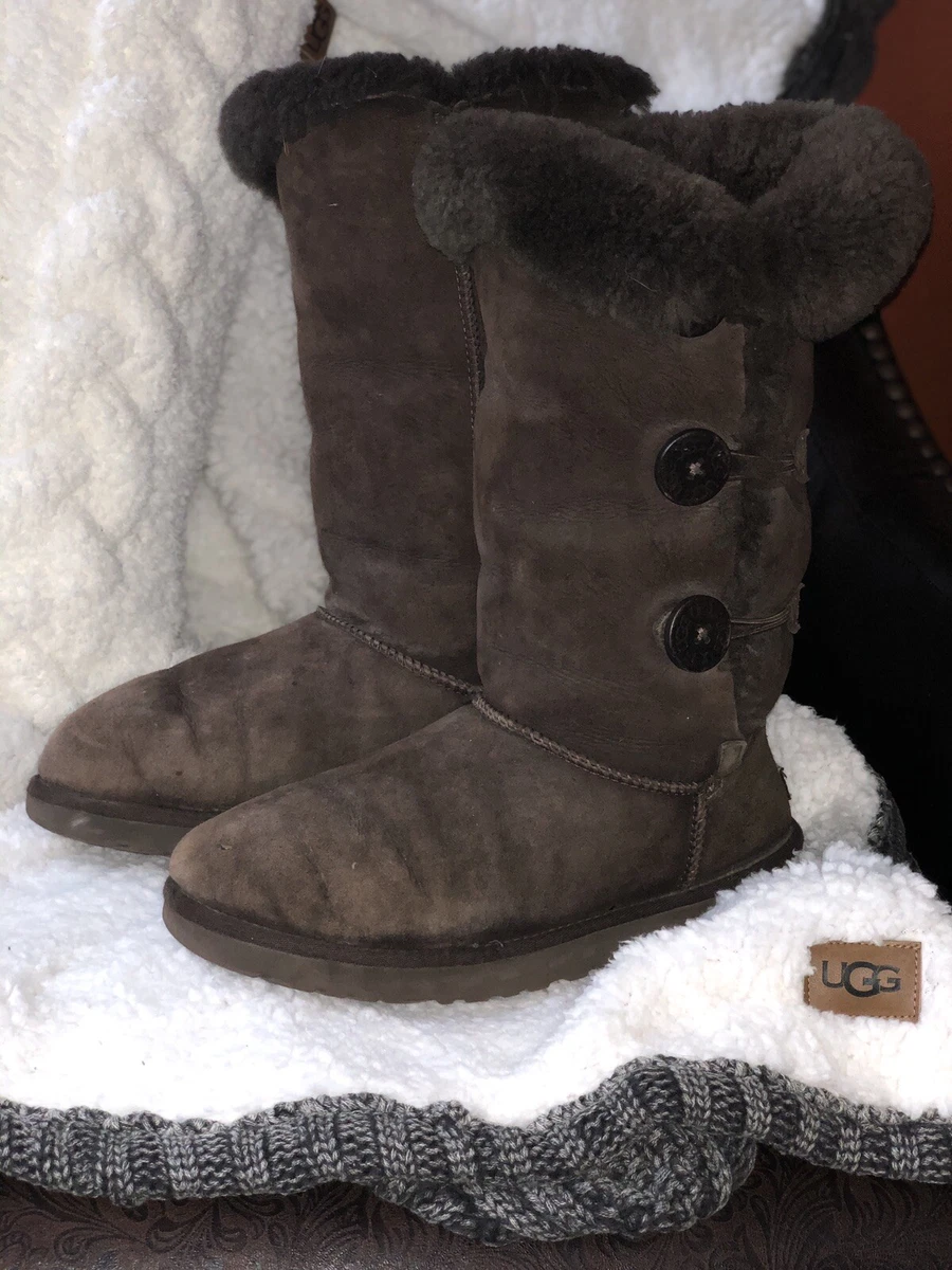 Custom made UGGS BOOTS..Made with authentic LV material 