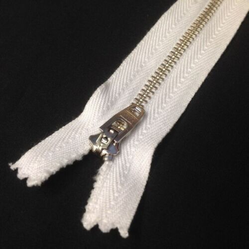 YKK #5 Brass Metal Zipper with U-TPYE Ring Pull 573-Beige YKK #5 Brass Metal Zipper with U-TPYE Ring Pull 573-Beige