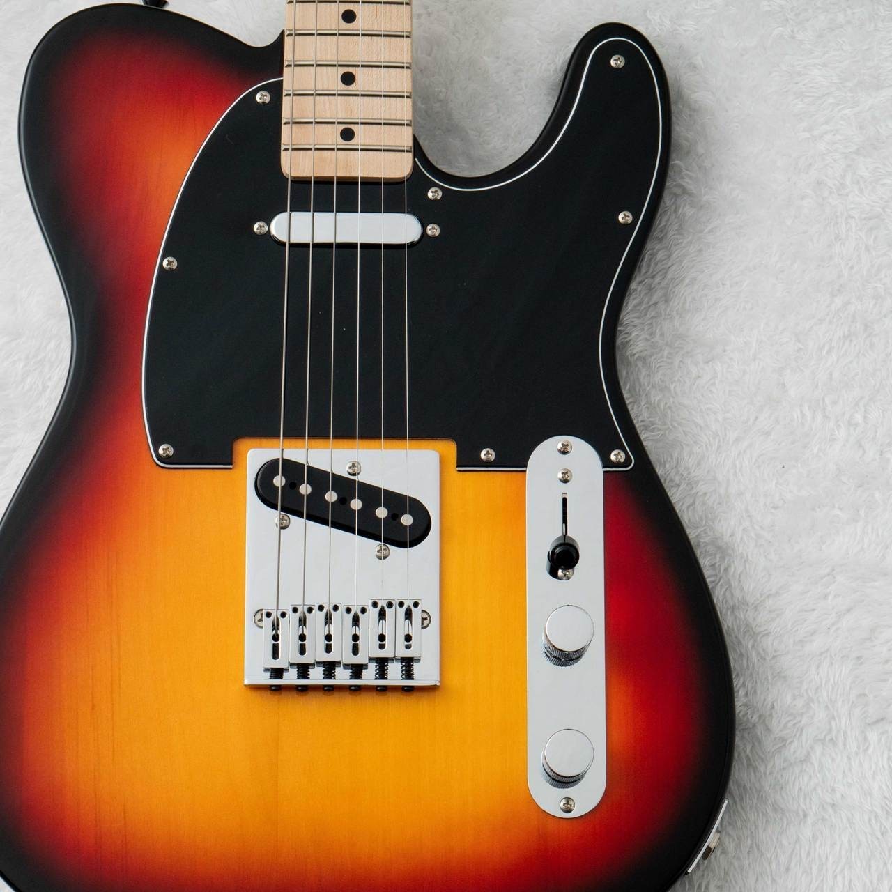 Squier by Fender Affinity Telecaster 3 Color Sunburst (no260905)