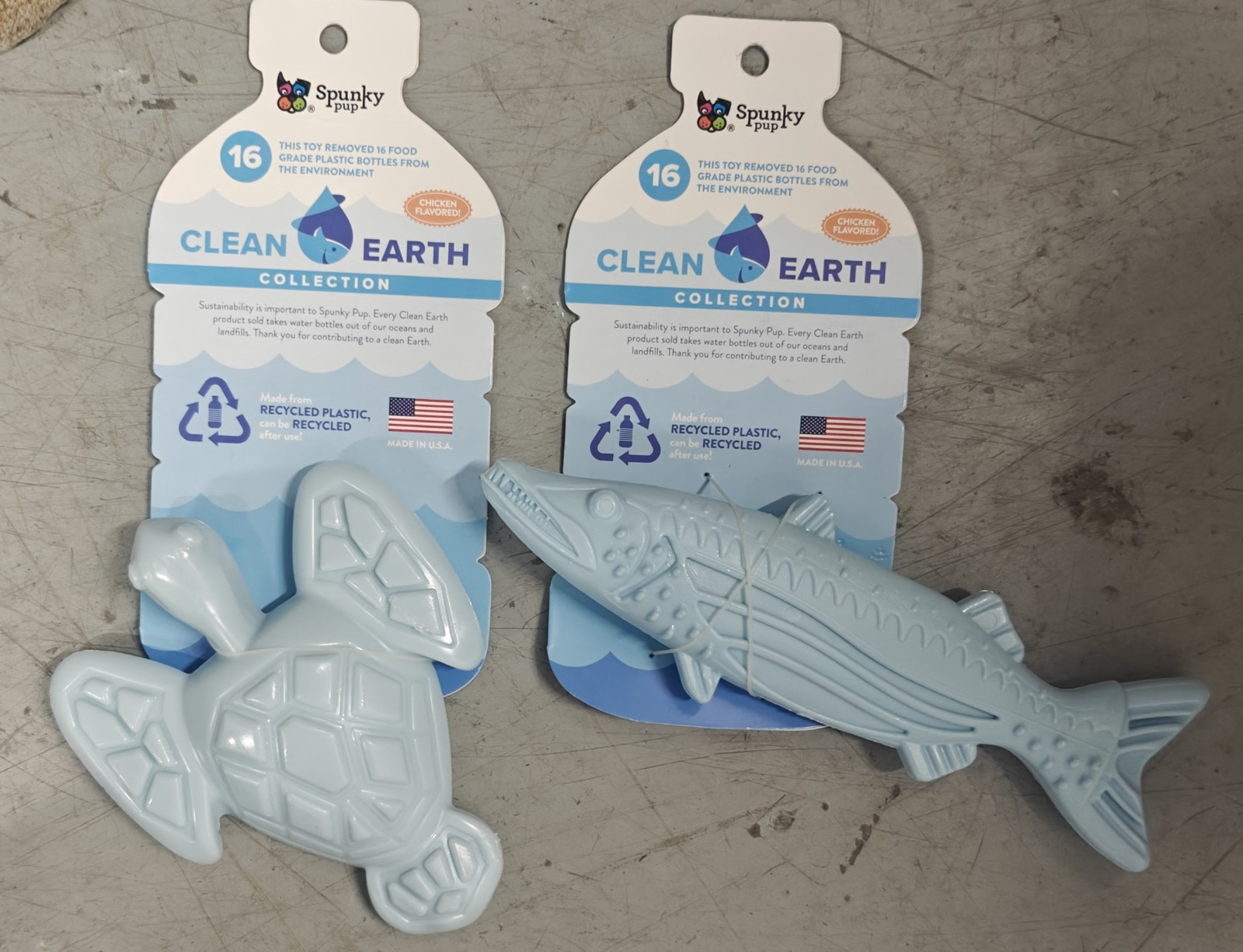 Spunky Pup Blue Dog Chew Toy Clean Earth Collection Chicken Flavor New-combo 2