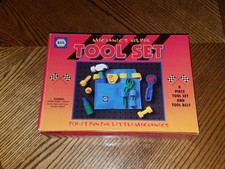 NEW  NAPA AUTOMOTIVE KIDS TOY TOOL SET