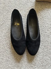 Russell & Bromley Stuart Weitzman Black Suede Ballet Flats Pumps Size 38.5/ 5.5