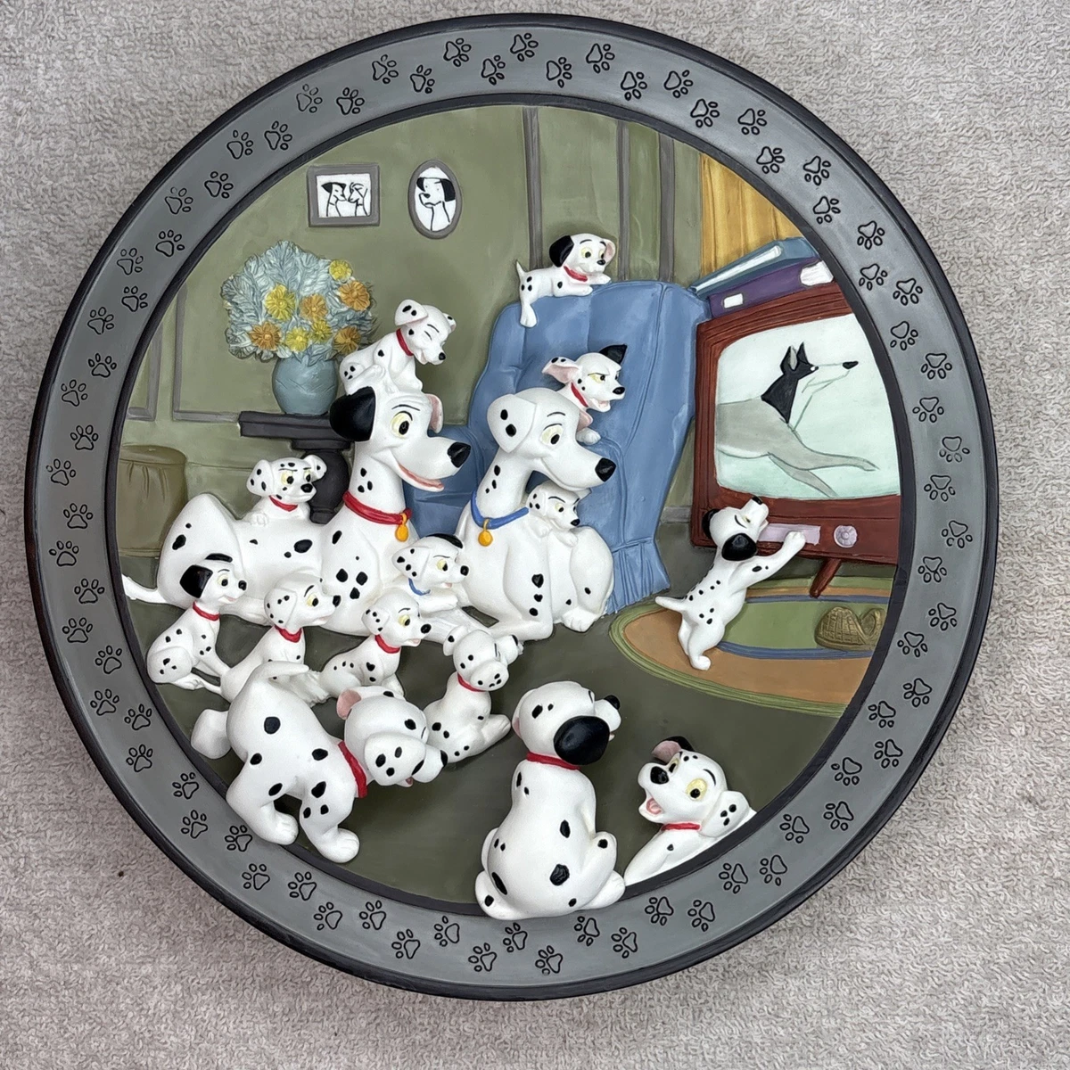 Disney 101 Dalmatians Plates (1968-Now) for sale | eBay
