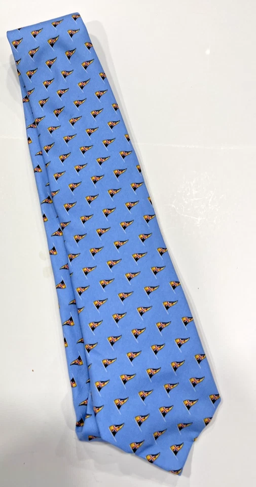 Vineyard Vines Colección Personalizada Escogida a Mano por Shep & Ian Flag 57" Foto 3 de 4