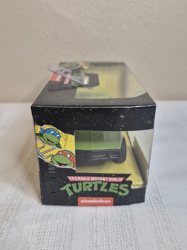 Jada 1967 Chevrolet Camaro "Teenage Mutant Ninja Turtles" 1/32 Diecast 35665 - Picture 4 of 7