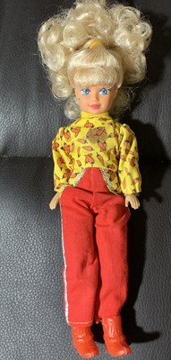 Vintage 1990 8  Kid Kore Girl Doll Blonde Hair Green Eyes Original Outfit