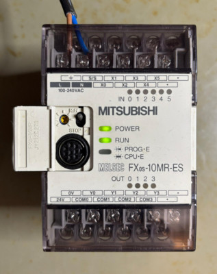 Mitsubishi MELSEC FX0S-10MR-ES/UL Modul