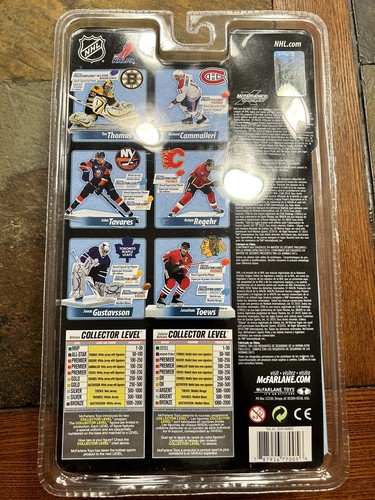 John Tavares McFarlane's Sports Picks Series 24 AUTO #150/300 Figur GOLD - Bild 5 von 5