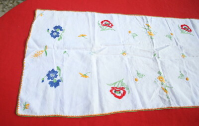 Centre de table – – broderie main
