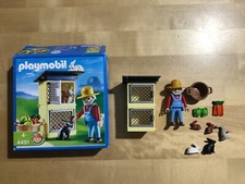 PLAYMOBIL N°4491.  FERMIER / LAPIN / CLAPIER