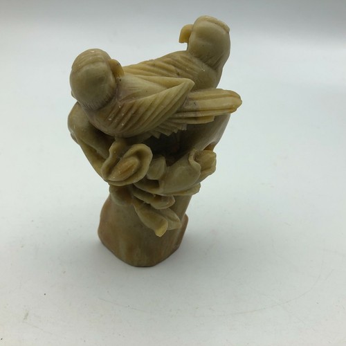 Carved Parrots Love Birds Figurine Statue Soap Stone? Vintage Amazing HELP