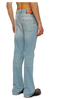 DIESEL BOOTCUT JEANS 1998 D-BUCK A12218 09H39 INSEAM/LENGTH DIESEL BOOTCUT JEANS 1998 D-BUCK A12218 09H39 INSEAM/LENGTH