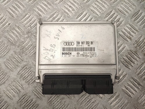 AUDI A6 C5 2.4 125KW Motorsteuerung Einheit ECU 3B0907552BK