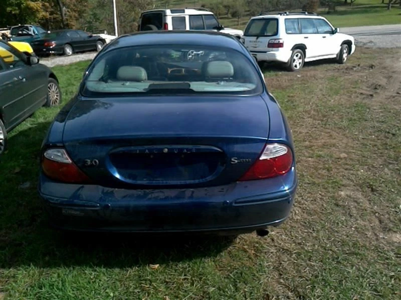 Consola de techo Chasis ECM compatible con 04-07 XJ8 77609 Foto 3 de 4