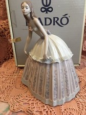 Lladro 5858 Waiting to Dance Original Grey Box Mint Condition Extremely Rare 