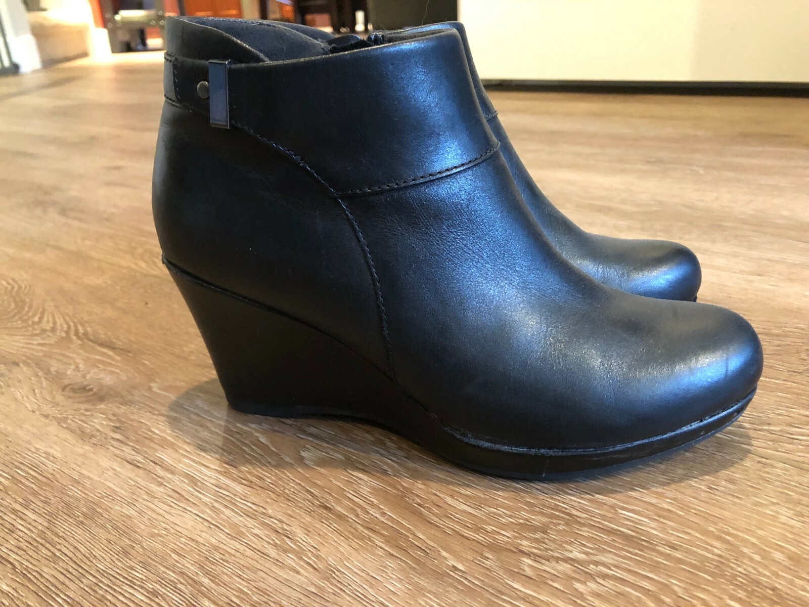 sorel fiona wedge lux bootie