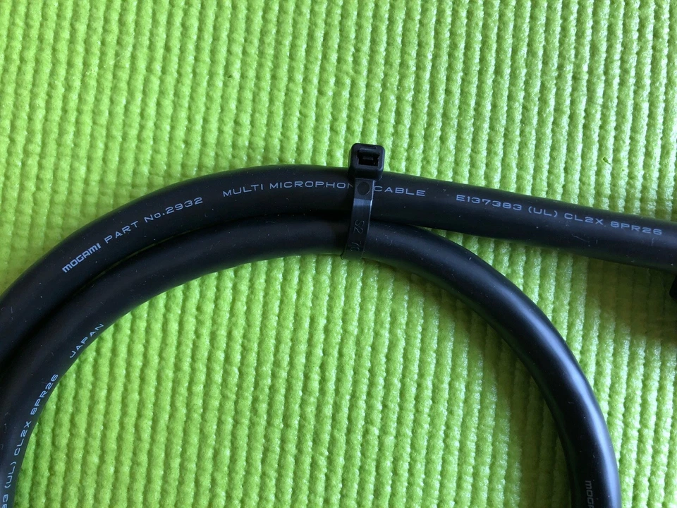 Premium Black Mogami 2932 Gold DB25 D-SUB DSUB Balanced Analog Snake - 5ft - Image 3 of 3