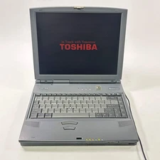 Toshiba Tecra 8000 PAT800U-785A 14.1" PENTIUM II 233 MHz 32MB 10GB HDD