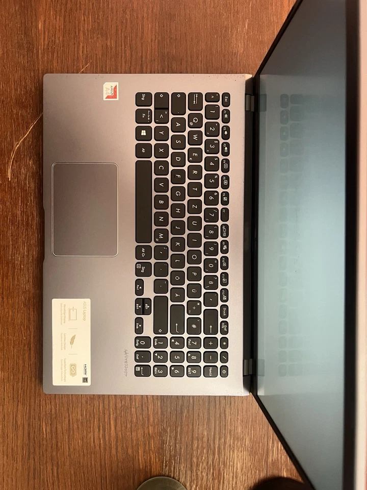 ASUS 15,6 Zoll Full HD Notebook - Bild 2 von 4