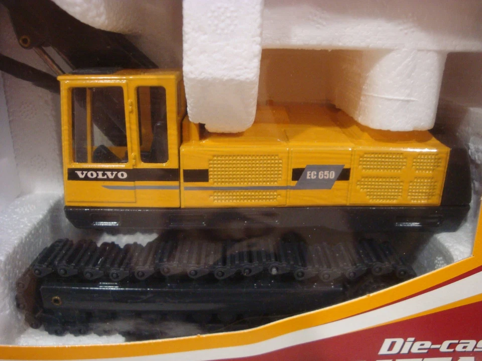Joal Volvo EC 650 Excavator #172 1:50 Scale Yellow Good++ Box - Image 2 of 4
