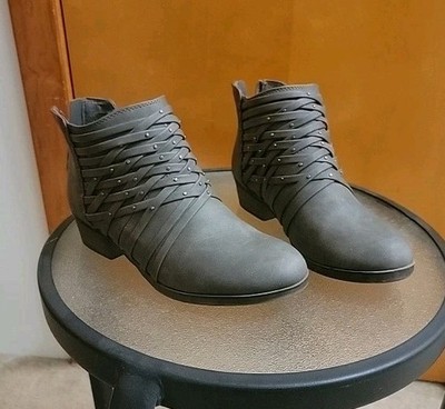 SO Redfield Women s Ankle Boots GMETAL GRAY Size 8