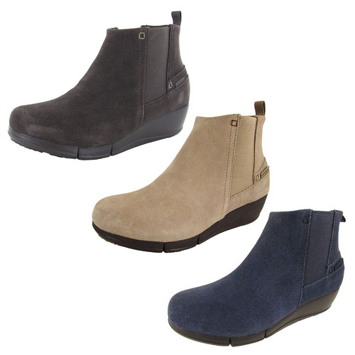 Crocs Damen-Bootie mit Stretchsohle und Keilabsatz