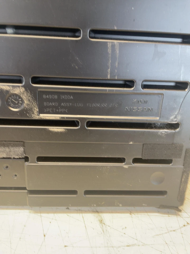 Оригинальный напольный чехол для запасной шины багажника Nissan Juke 2011-2017 годов выпуска 84908-1kd0a - Изображение 3 из 4