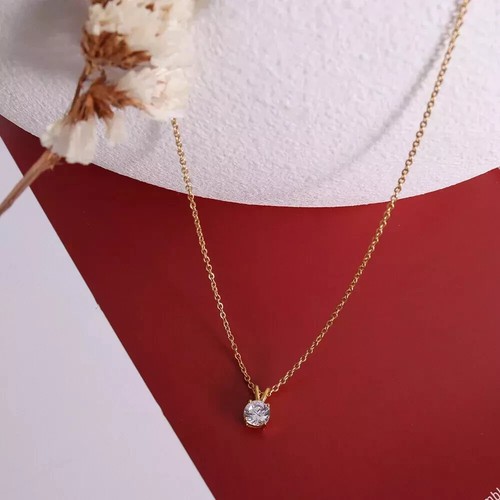 18K Gold-Plated Stainless Steel Cubic Zirconia Pendant Necklace for Women - Picture 3 of 4